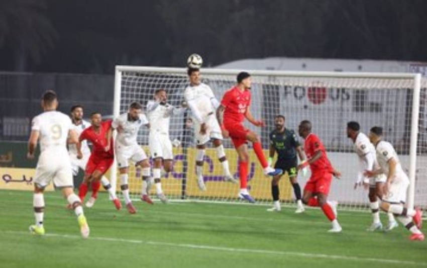 العلا-ينتصر-على-الوحدة-بثلاثية-ويعمق-جراحه