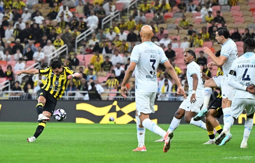 الاتحاد-يعود-للانتصارات-بفوز-صعب-على-الأخدود