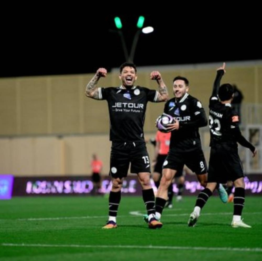 الشباب-يمطر-شباك-الحزم-برباعية