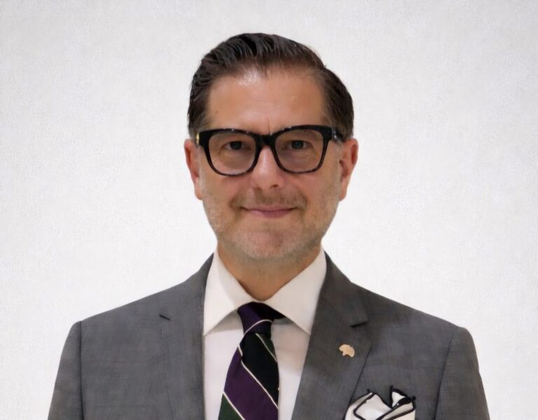 فندق قصر مكة رافلز يعزز تجربة الضيافة الفاخرة لضيوف الرحمن