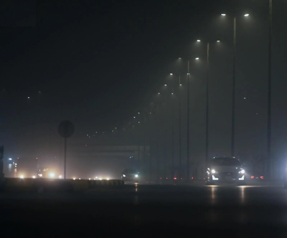 يبدأ-11-مساء.-ضباب-متباين-الشدة-على-أجزاء-من-الشرقية