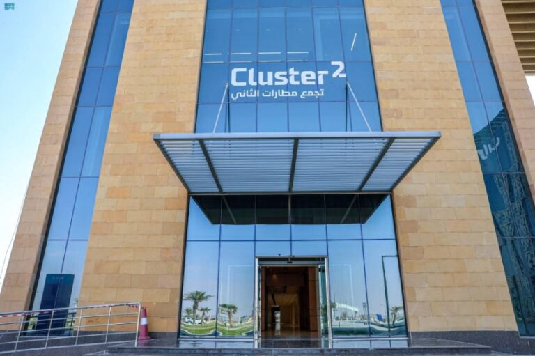 تجمع-مطارات-الثاني-يحقق-نموًا-في-الحركة-التشغيلية-خلال-عام-2025