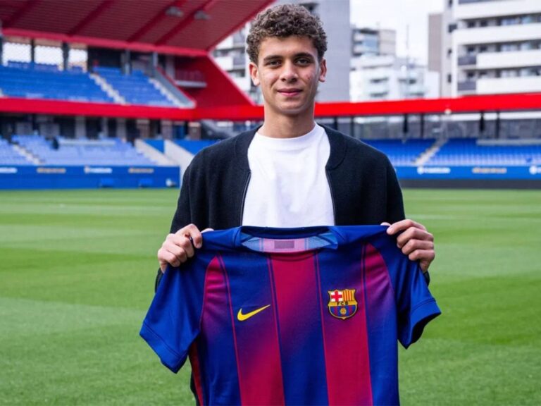 برشلونة-يعلن-التعاقد-مع-المصري-الشاب-حمزة-عبدالكريم