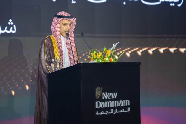 أمير-الشرقية-يُدشن-مشروع-“الدمام-الجديد”-باستثمارات-98-مليار-ريال