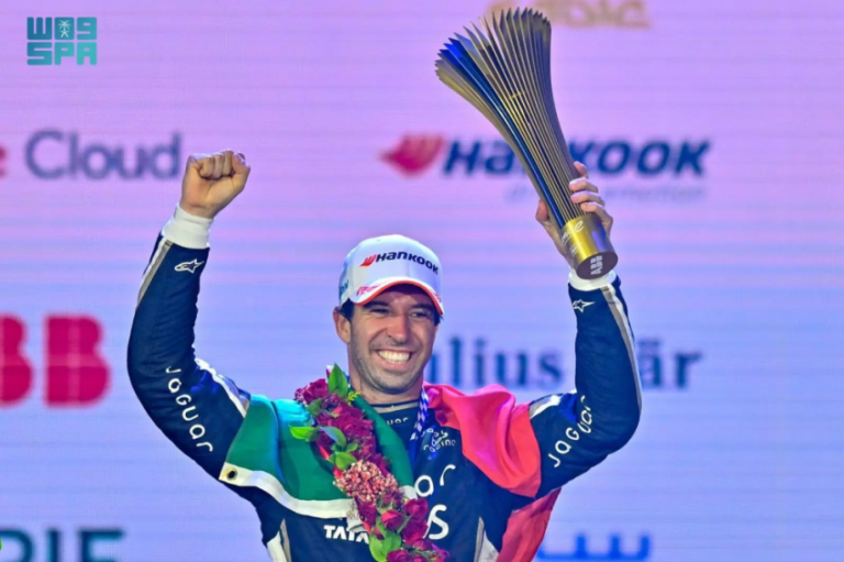 دا-كوستا:-نتمنى-أن-نتنافس-في-السعودية-بشكل-مستمر.-ورولاند:-فريقي-كان-خلف-صعودي-لمنصة-التتويج