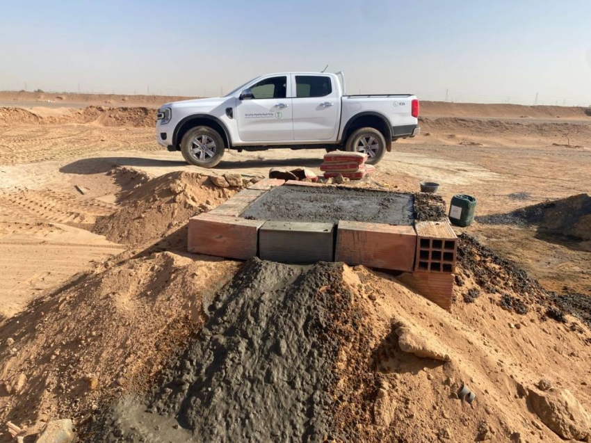 بيئة-تبوك-تُلزم-مواطنًا-بردم-بئر-مخالف-وفق-الإجراءات-النظامية