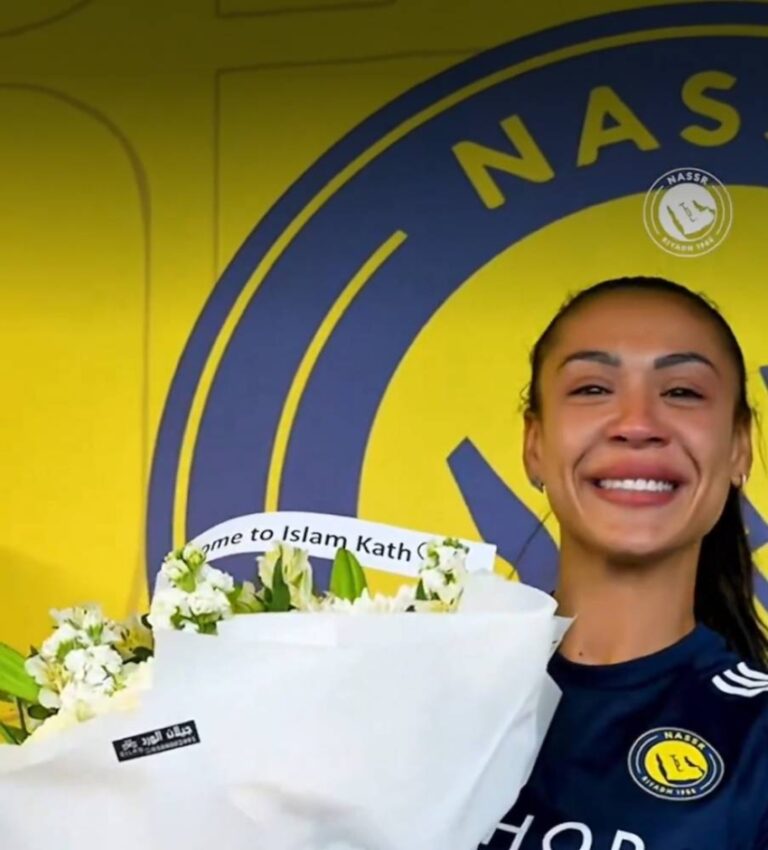 محترفة-النصر-البرازيلية-كاثرين-سوزا-تشهر-إسلامها