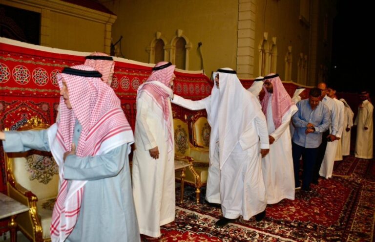 آل-كعكي-وآل-دمرداش-وآل-عرب-وآل-السميري.-يستقبلون-المعزين-بوفاة-فقيدهم