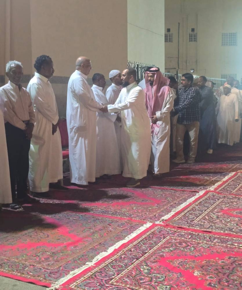 آل-هلال-يَتلقون-التَّعازي-في-فَقيدهم-محمود