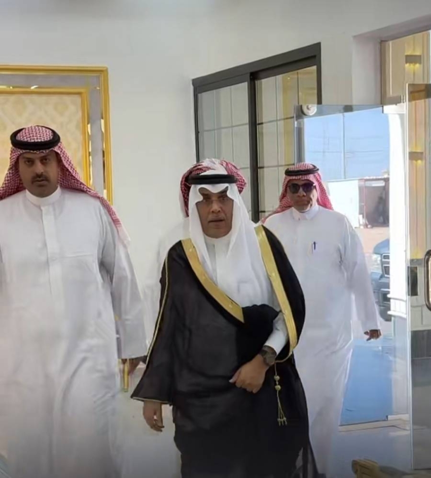 محافظ-تربة-ينقل-التعازي-في-شيخ-القروف