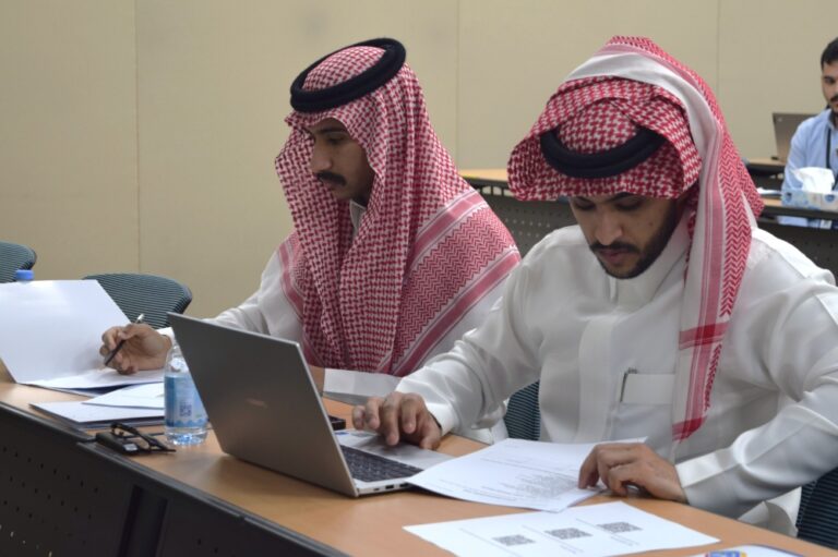 تقنيات-ذكية-وخرائط-حية.-حلول-هندسية-لخفض-حوادث-صيانة-الطرق-بالشرقية