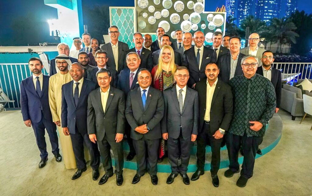 إنتركونتيننتال ينظم أمسية سحور للسفراء والدبلوماسيين في ” بيبلوس سور مير”