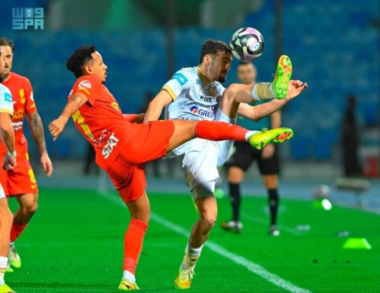 دوري-روشن:-القادسية-يتعادل-مع-التعاون-بنتيجة-(1-–-1)