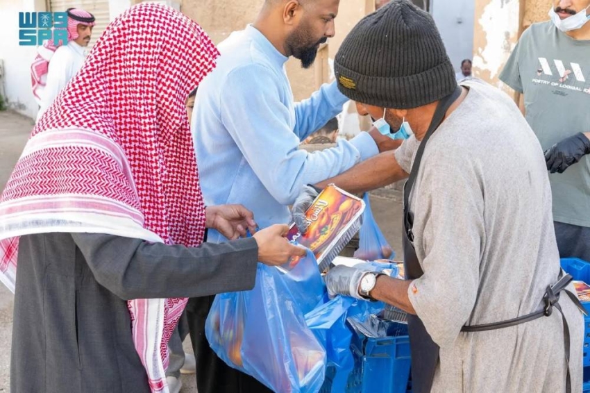 في الرس.. مبادرة مستمرة (15) عامًا لإفطار الصائمين