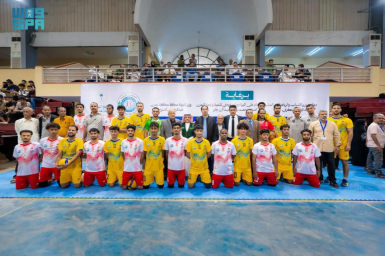 البرنامج-السعودي-لتنمية-وإعمار-اليمن-يرعى-بطولة-منتخبات-المحافظات-لكرة-الطائرة-في-عدن 