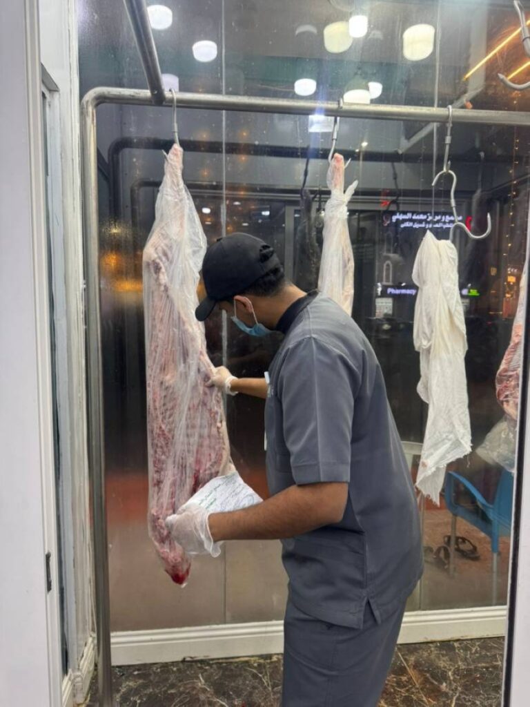 أمانة جدة تنفّذ 4 آلاف زيارة رقابية خلال العشرة الأولى من رمضان