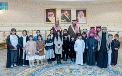 أمير منطقة الحدود الشمالية يقيم مأدبة إفطار لأبناء جمعية رؤوف لرعاية الأيتام