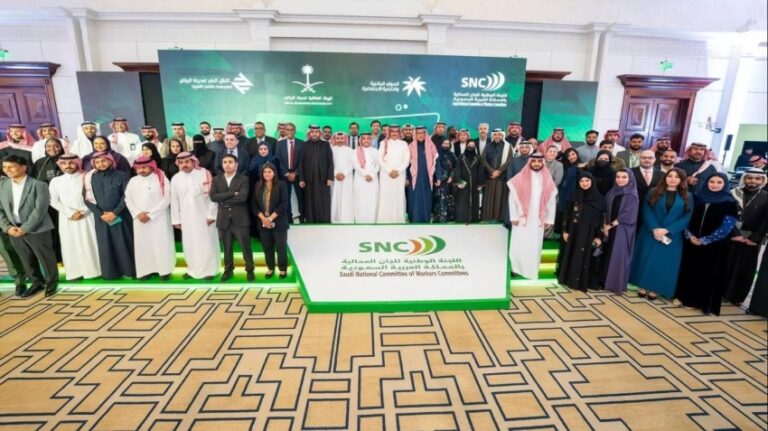 اللجنة-الوطنية-للجان-العمالية-تحتفي-برواد-الإنجاز-في-مشروع-قطار-الرياض