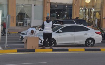 «أبشر بالفطور».. شراكة مجتمعية لتفطير رواد الطرق عند إشارات الدمام