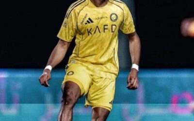 رغم سيل الفرص المهدرة… سيماكان يعيد الصدارة في البدل الضائع