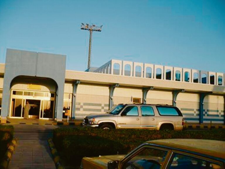 طيران-الجزيرة-الكويتي-يعلن-تحويل-عملياته-لمطار-القيصومة-في-حفر-الباطن