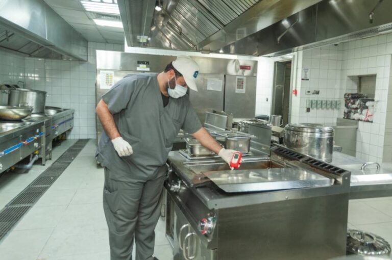 أمانة-مكة-تُفعّل-خطتها-التشغيلية-خلال-العشر-الأواخر-من-رمضان