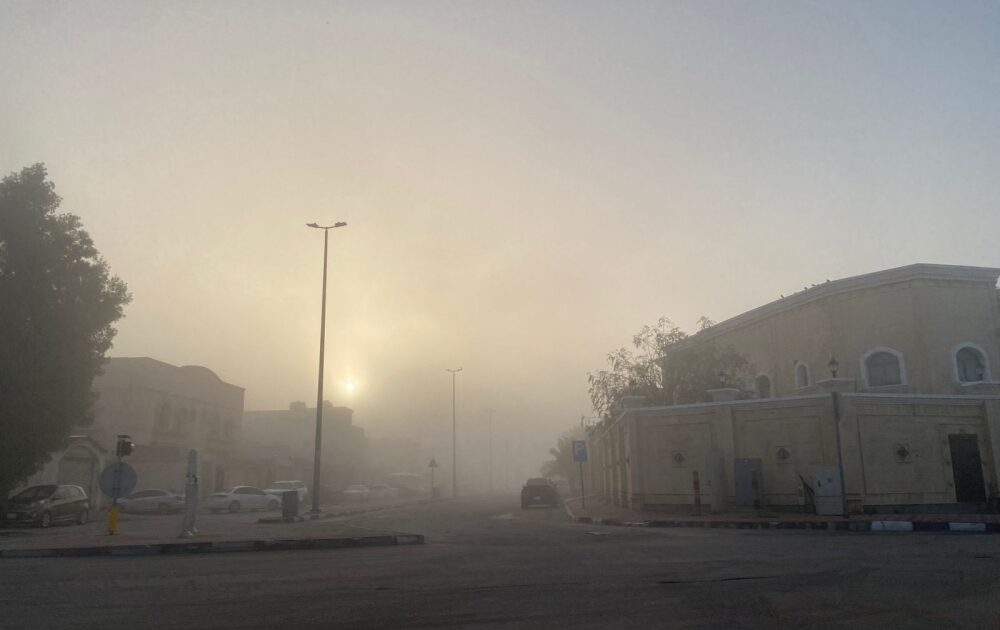 طقس الصباح الباكر.. ضباب على أجزاء من المنطقة الشرقية