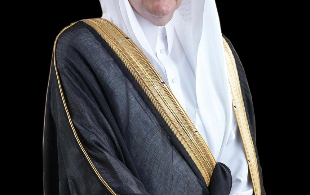 أمير الشرقية: العلم السعودي يتضمن دلالات رفيعة تجسد العدل والتوحيد والقوة