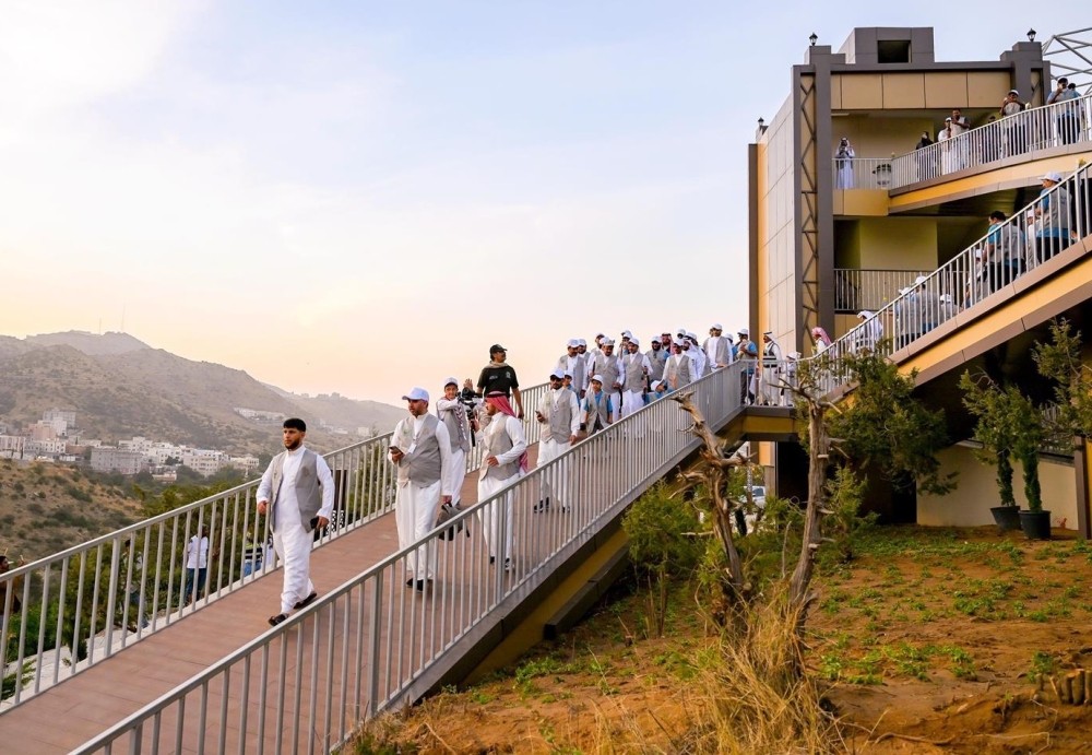 المشي رياضة فعالة ومثالية لتعزيز الصحة العامة خلال شهر رمضان