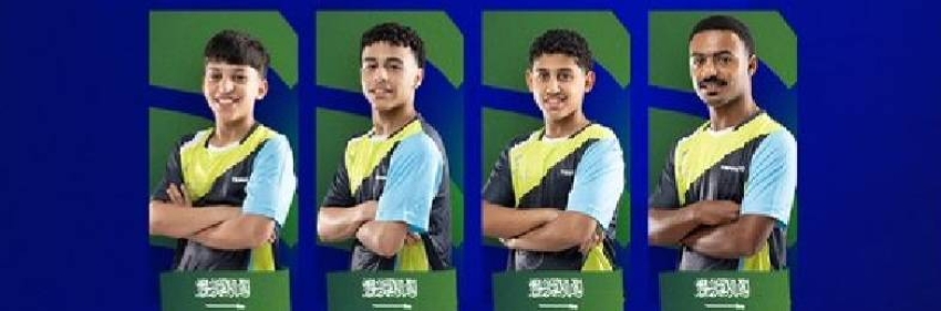 أخضر الطاولة يستدعي رباعي الفتح