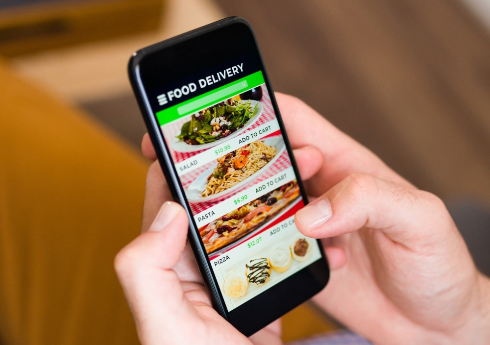 ما هي البيئة الغذائية الرقمية؟ وكيف تؤثر على السلوك الصحي؟