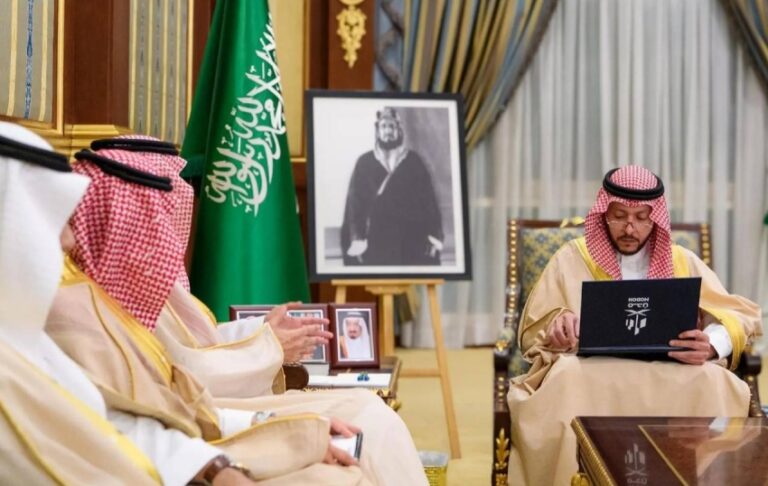 نائب-أمير-المدينة-يطلع-على-أبرز-أعمال-ومشروعات-مدن-بالمنطقة