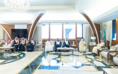 أمير الشرقية يطّلع على برامج وإنجازات جمعية تحفيظ القرآن بالمنطقة