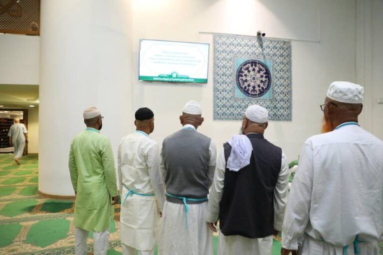 الشؤون-الإسلامية-تبث-1.5-مليون-رسالة-توعوية-في-مصليات-فنادق-المنطقة-المركزية