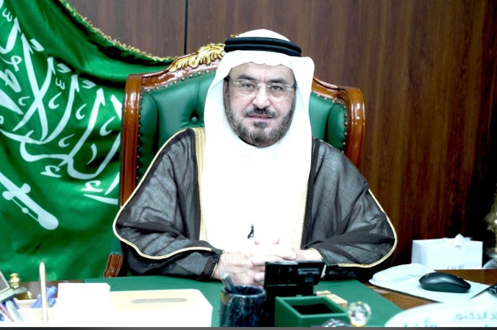 استشاري لـ”اليوم”: احذروا زيادة وزن المراهقين في رمضان وتصحيح التغذية بداية العلاج