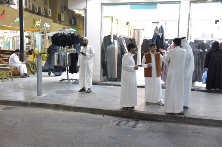 فيديو|-إقبال-كثيف-بأسواق-الشرقية-يجسد-حالة-الأمن-والاستقرار-قبيل-العيد