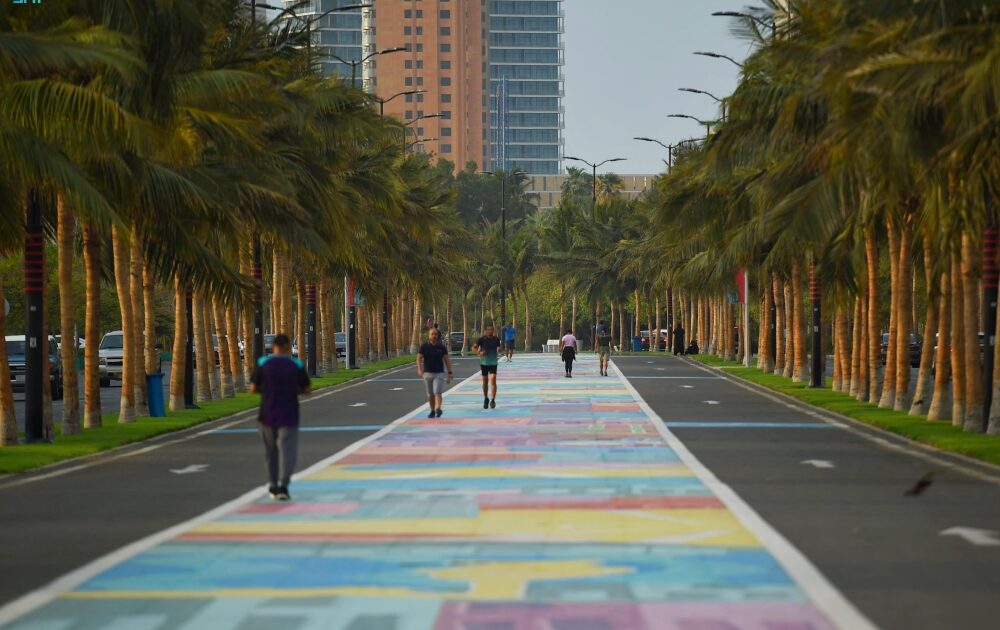 كيف تهيئ جسمك بعد فترة الصيام الطويلة لاستقبال العيد؟