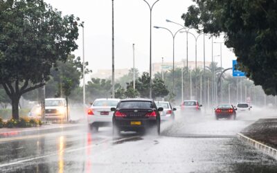 أمطار ورياح شديدة السرعة المنطقة الشرقية حتى الثانية مساءً