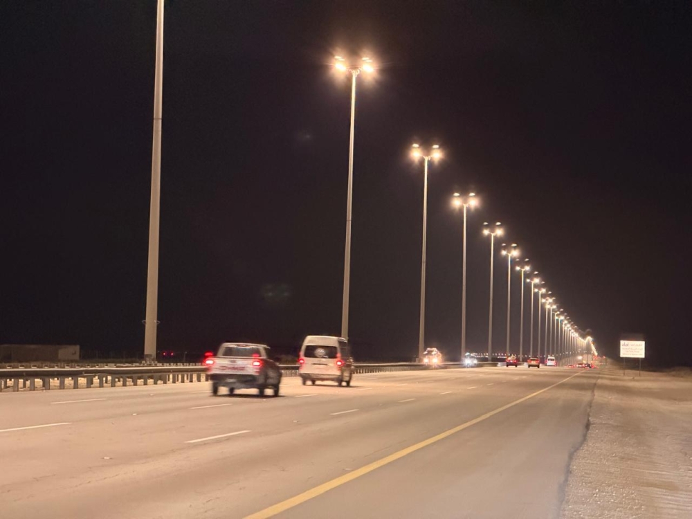 حركة مرورية نشطة على طريق الدمام – الهفوف خلال إجازة العيد