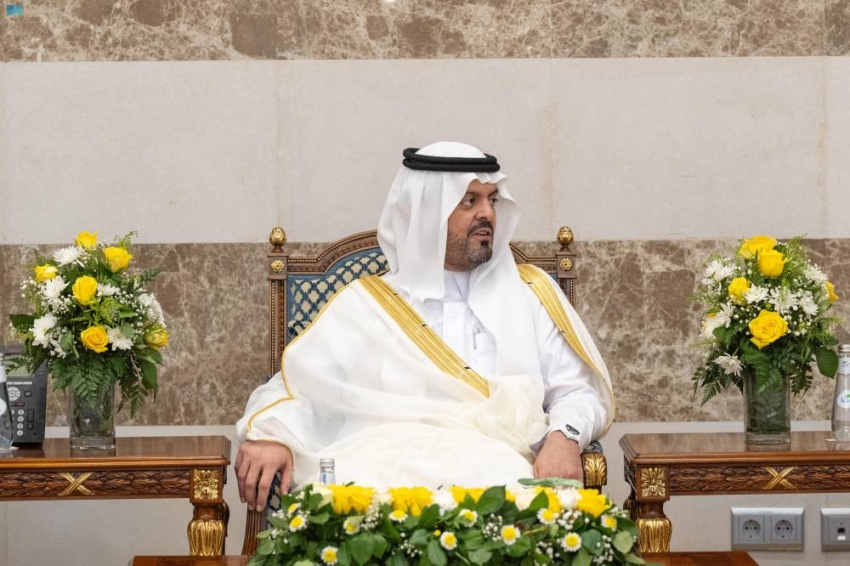 نائب أمير منطقة مكة المكرمة يستقبل المهنئين بعد الفطر