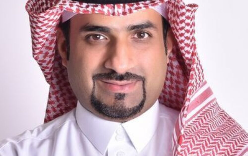 “طب العيون”: الألعاب النارية في العيد تهدد بإصابات قد تصل لفقدان البصر