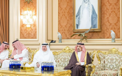 أمير الرياض يعزي في وفاة الأمير محمد بن بندر بن محمد بن سعود الكبير