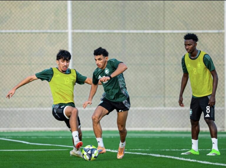 الأخضر-تحت-20-يدشن-معسكره-الإعدادي-في-الأحساء