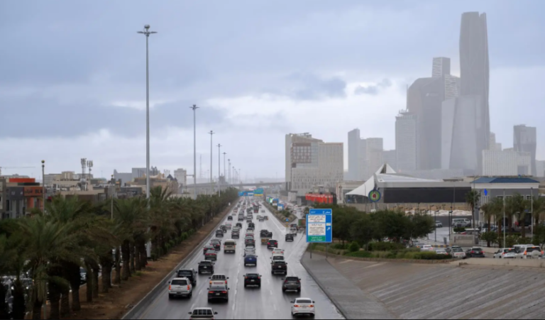 أمطار-غزيرة-على-مدينة-الرياض