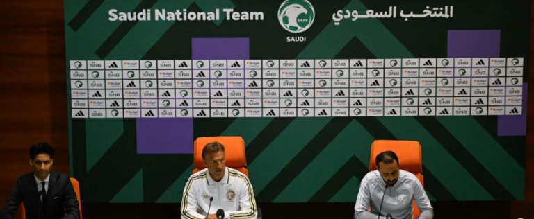 المنتخب-السعودي-يواجه-مصر-وديًا-في-جدة-غدًا.-وريناد-يؤكد-جاهزيتهم