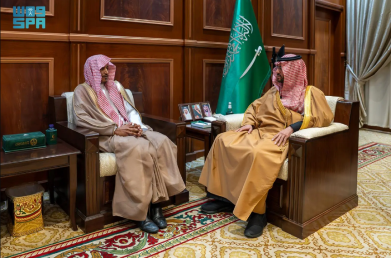 نائب-أمير-حائل-يطلع-على-أعمال-فرع-هيئة-الأمر-بالمنطقة