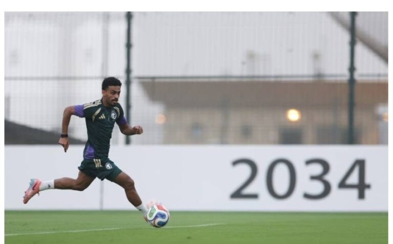 الأخضر-(b)-يواصل-برنامج-الإعداد-المتزامن-مع-المنتخب-الوطني-الأول