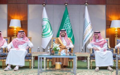 نائب أمير الشرقية يعزي أسرة السهلي