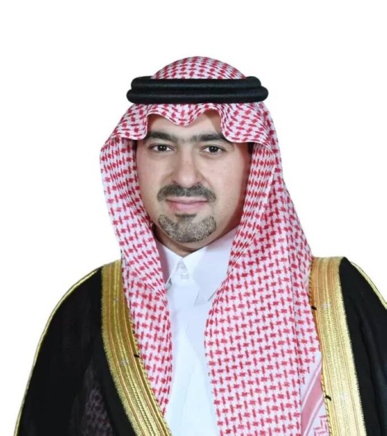 نائب-أمير-تبوك-يعزي-وكيل-إمارة-المنطقة-في-وفاة-شقيقته