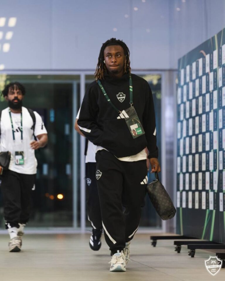 أتانجانا-يكشف-كواليس-انتقاله-للأهلي